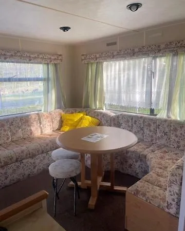 Dolina Trzech Stawow Campsite Polczyn-Zdroj